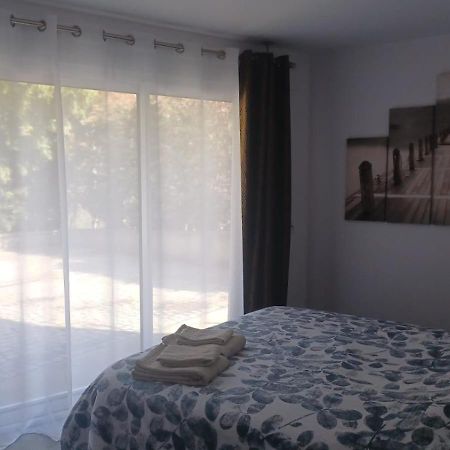 Agreable T2 Pres Des Plages Avec Parking Arcangues Kültér fotó
